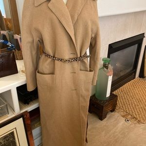 Vintage Auer’s Fleurette 100 percent Camel Hair Long coat XL L 24” pit to pit